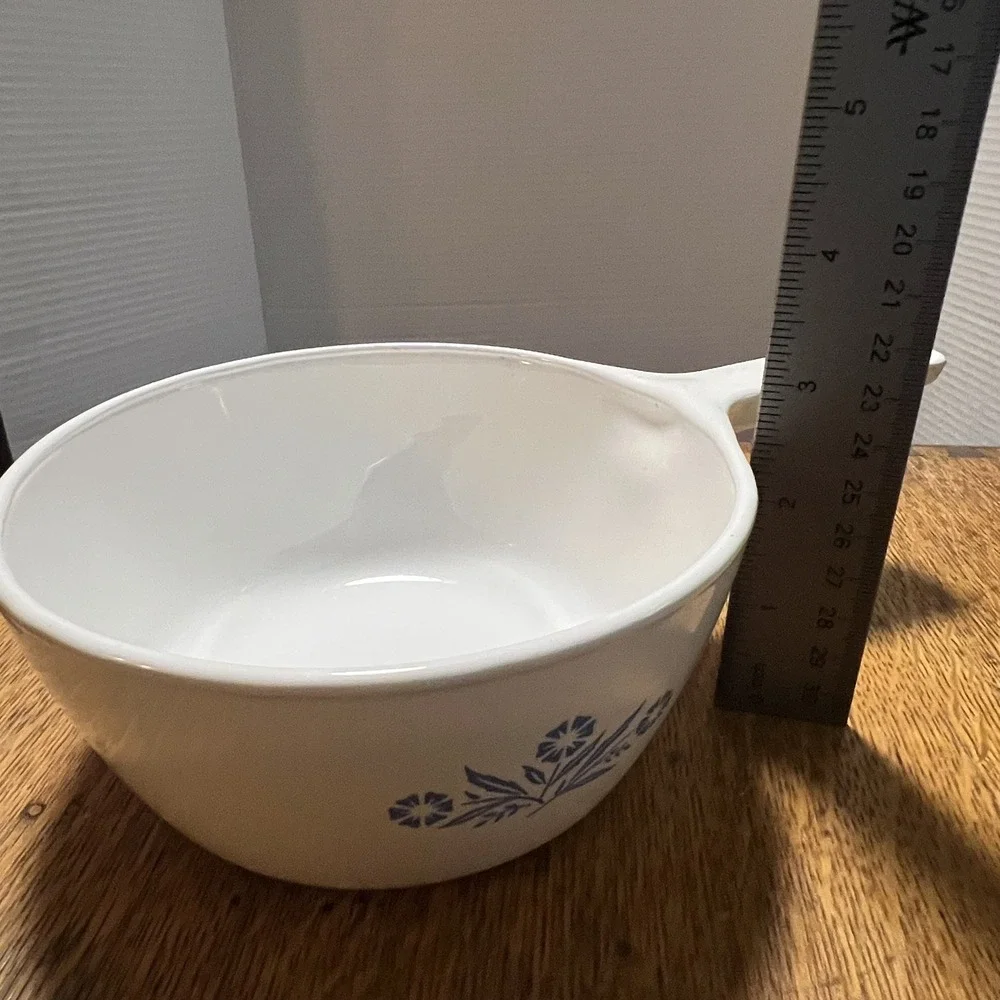 Vintage Corning Ware P-82-B Blue Cornflower 1-1/2 Pint Saucepan, NO LID -